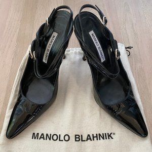 Manolo Blahnik Black patent leather stilleto mary jane heels, Size 37
